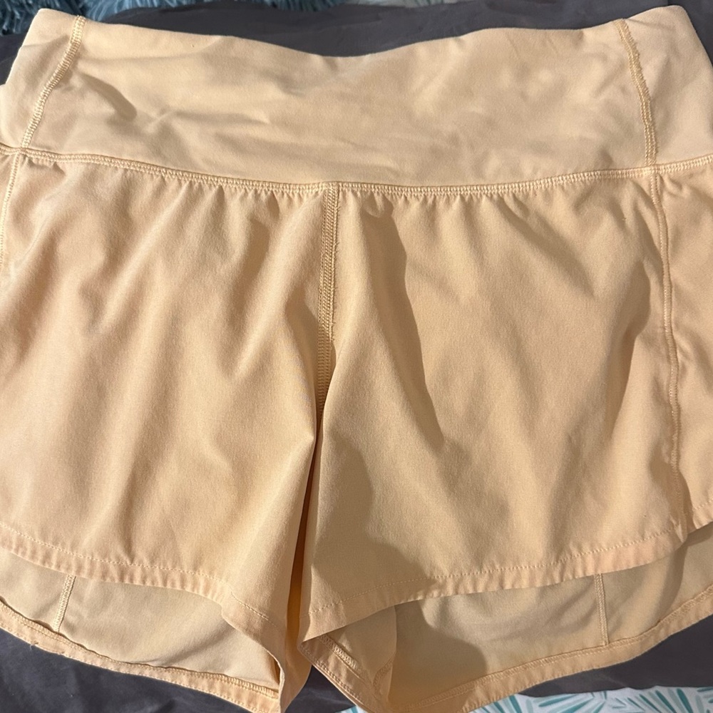 Lululemon size 4, 4” speed short